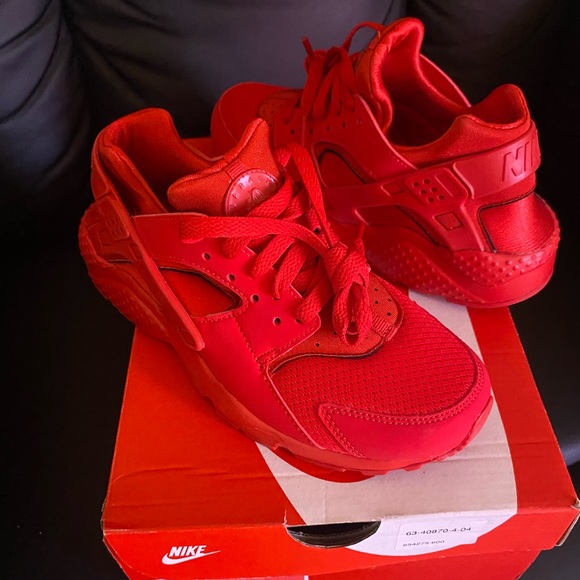 Nike Shoes - Nike Huaraches - Red 5Y